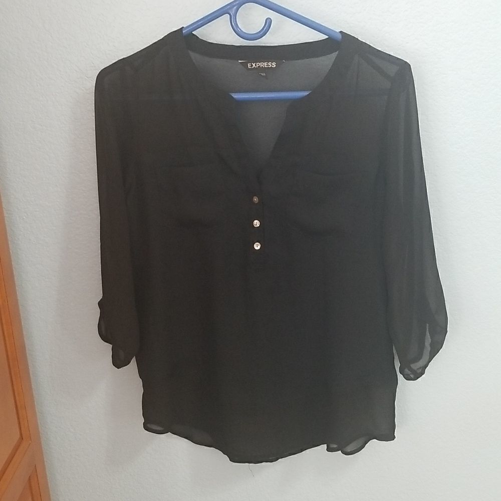 Express 3/4 tab sleeve top - Picture 6 of 12